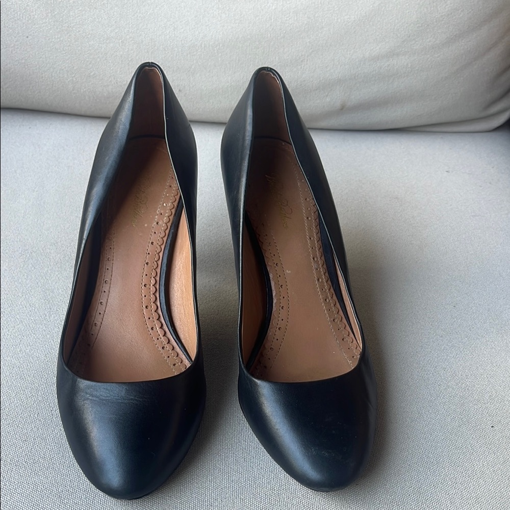 Brooks Brothers Black Pumps
